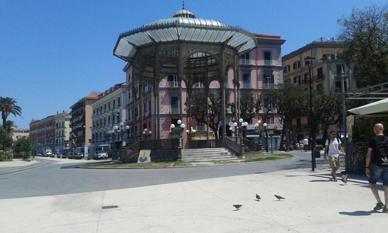 Apartamento Dimora Stabiae Castellammare di Stabia Exterior foto