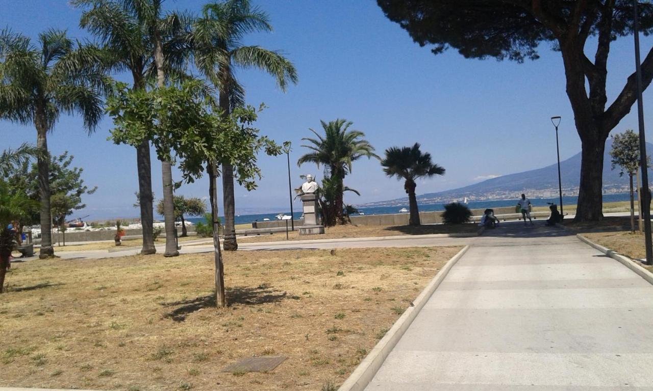 Apartamento Dimora Stabiae Castellammare di Stabia Exterior foto